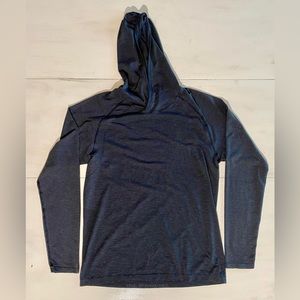 Excellent condi Lululemon Metal Vent Long Sleeve Hoodie Size Medium Colo…